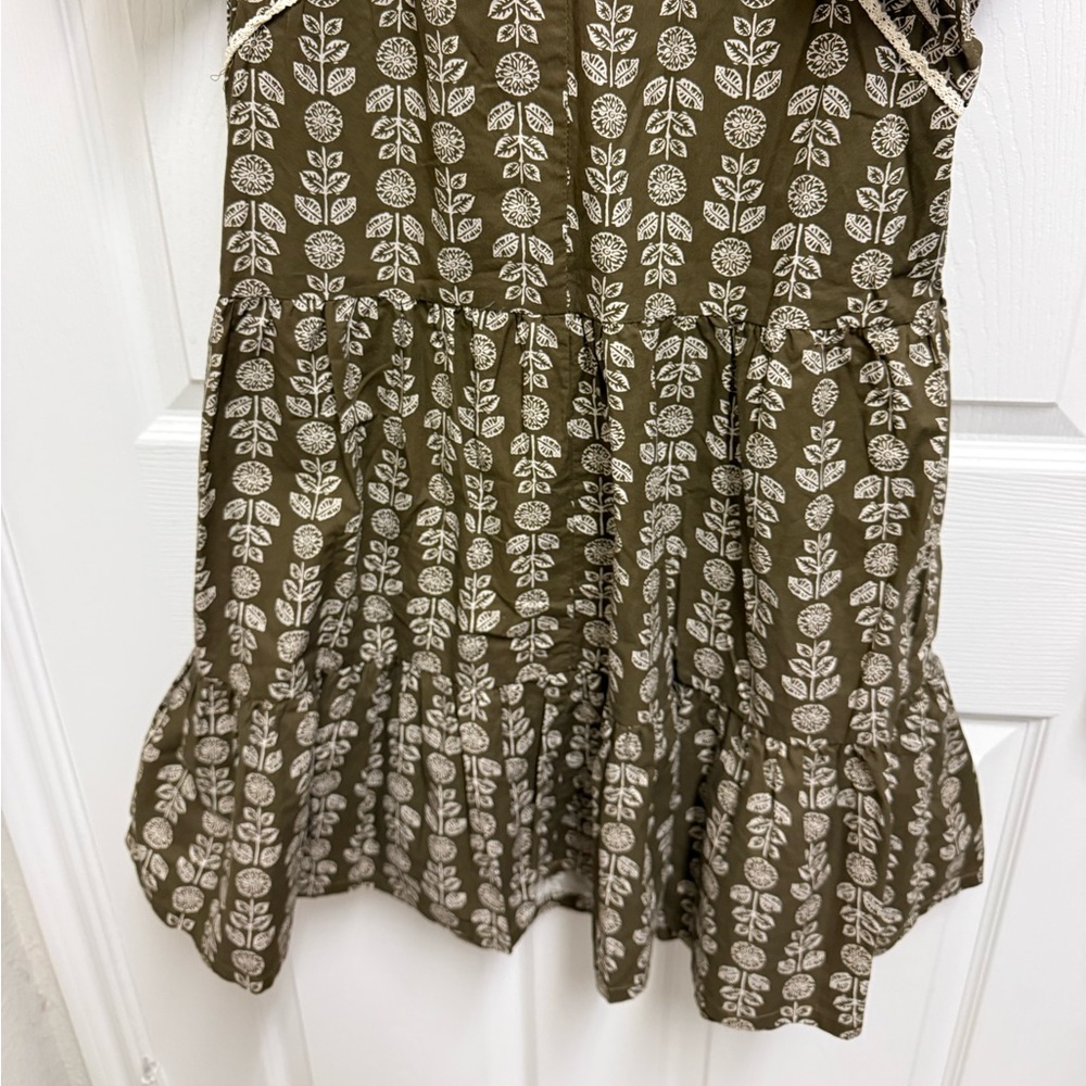 Pinch Green Pattern Dress - Picture 11 of 12